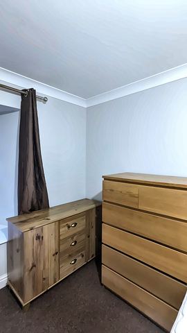 Room 6 photo 5